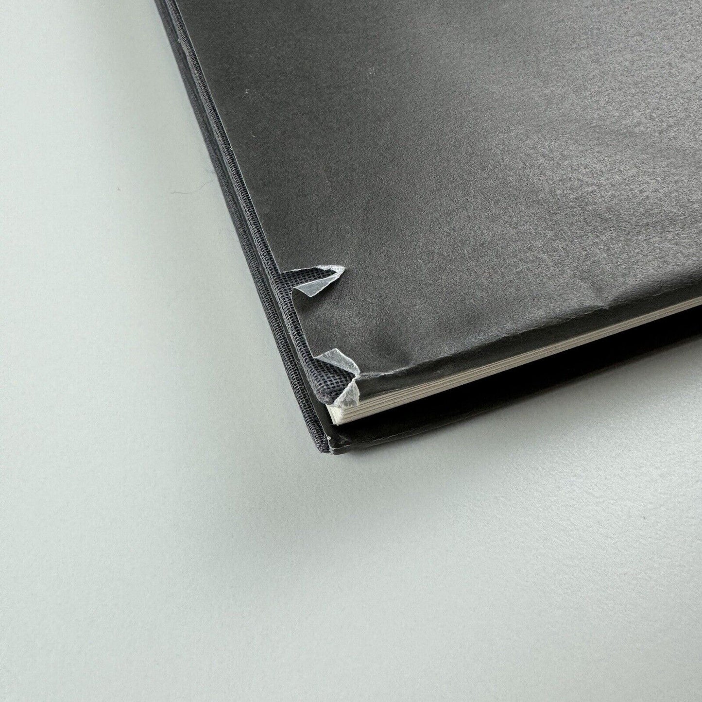 Hiroshi Sugimoto Architecture of Time | Kunsthaus Bregenz 2001/2 | curated by Eckhard Schneider