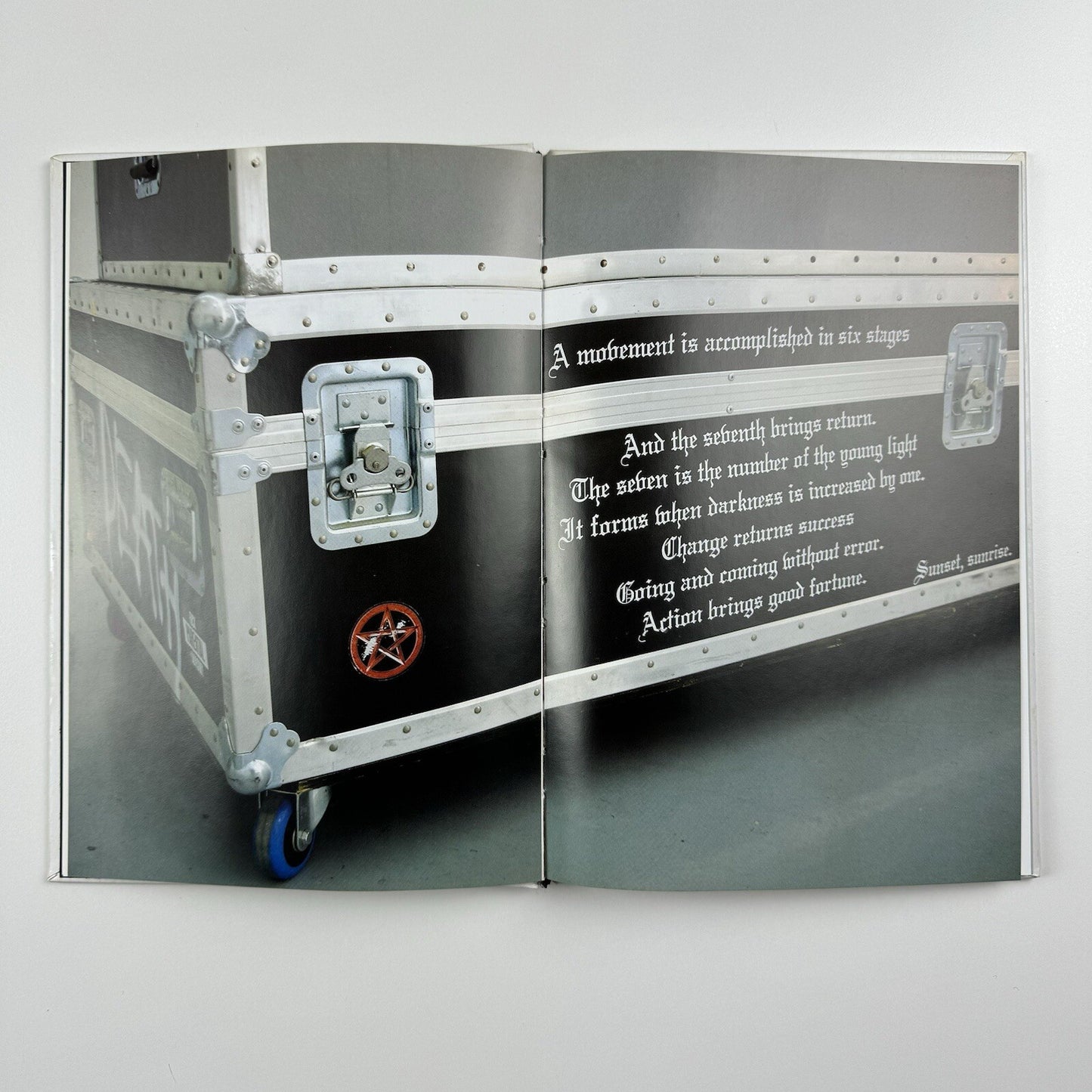 Marc Bijl. Indy Structures. In times like these | The Breeder, Athens 2006 catalogue