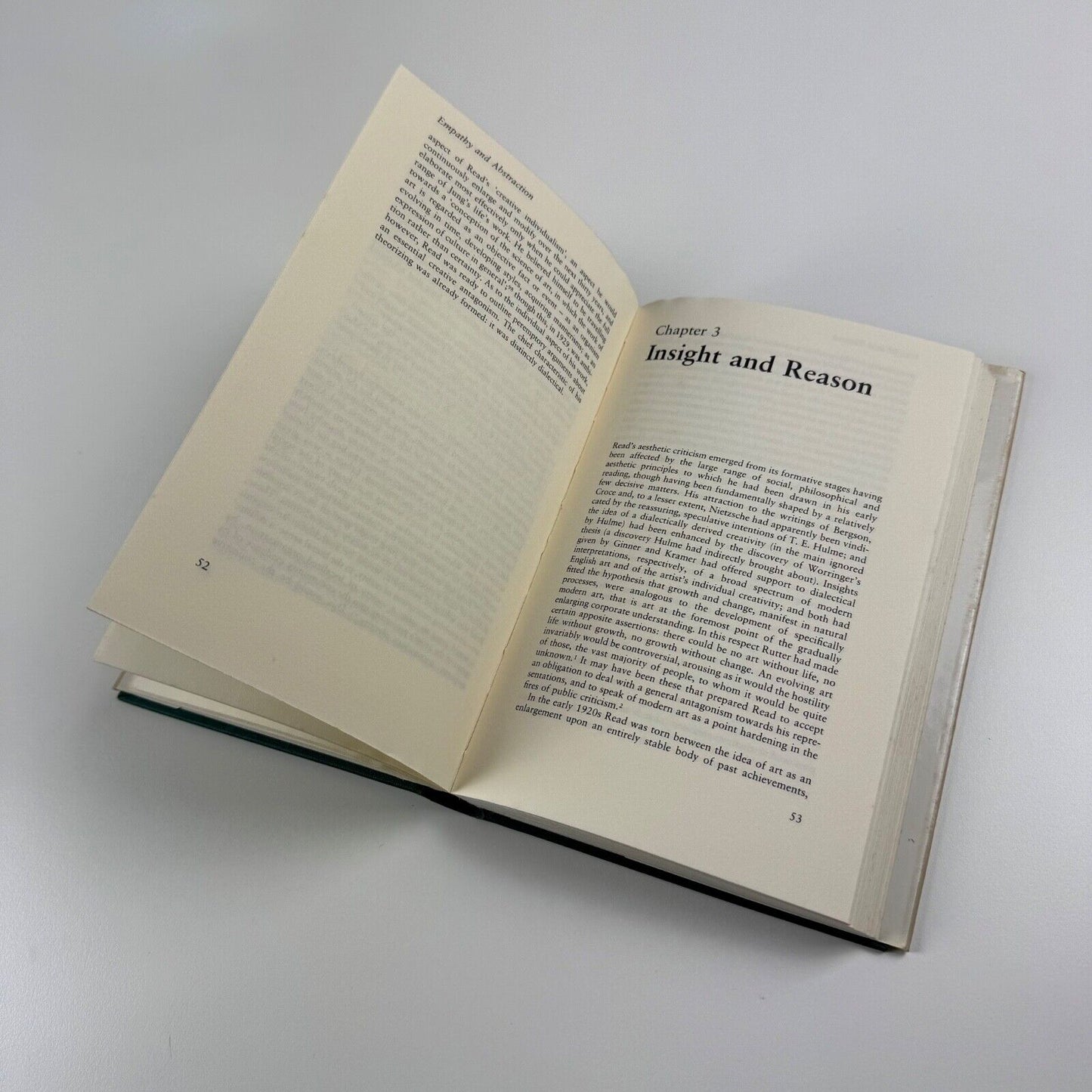 Herbert Read. Formlessness and Form. An introduction to his aesthetics by David Thistlewood | Routledge & Kegan Paul, 1984