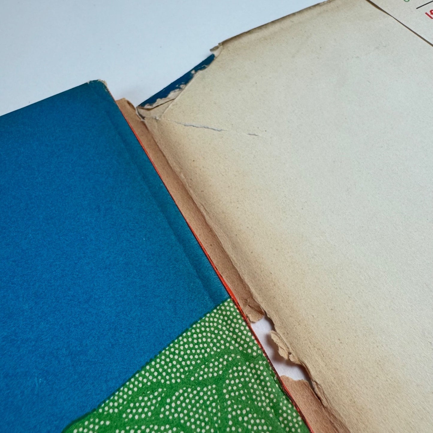 How the First Men Lived by Marie Neurath and J.A. Lauwerys. Max Parrish, London, 1951 Isotype Institute