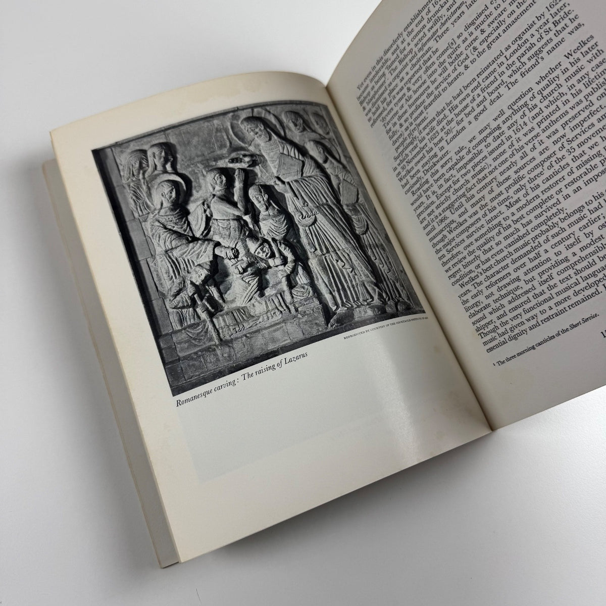 Chichester 900. Chichester Cathedral, 1975. Cover design by John Piper