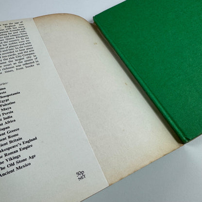 They lived like this in Shakespeare's England Marie Neurath Isotype Institute 1971 reprint