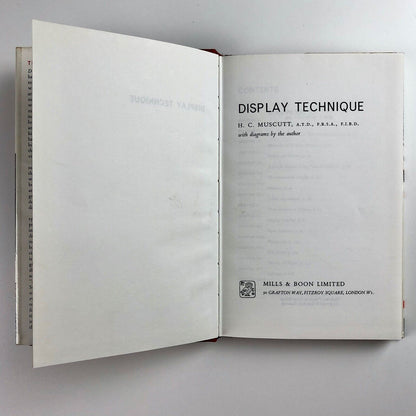 Display Technique by H. C. Muscutt | Mills & Boon Limited, 1963