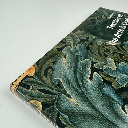 Textiles of the Arts & Crafts Movement by Linda Parry | Thames & Hudson, 2005 new edition