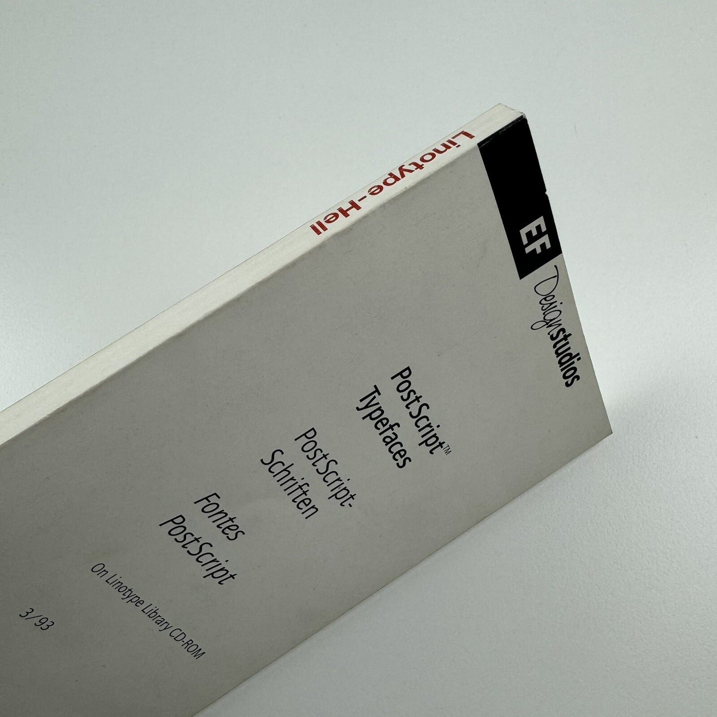 Linotype-Hell | Type overview – PostScript Typefaces for Electronic Publishing, 1993 booklet