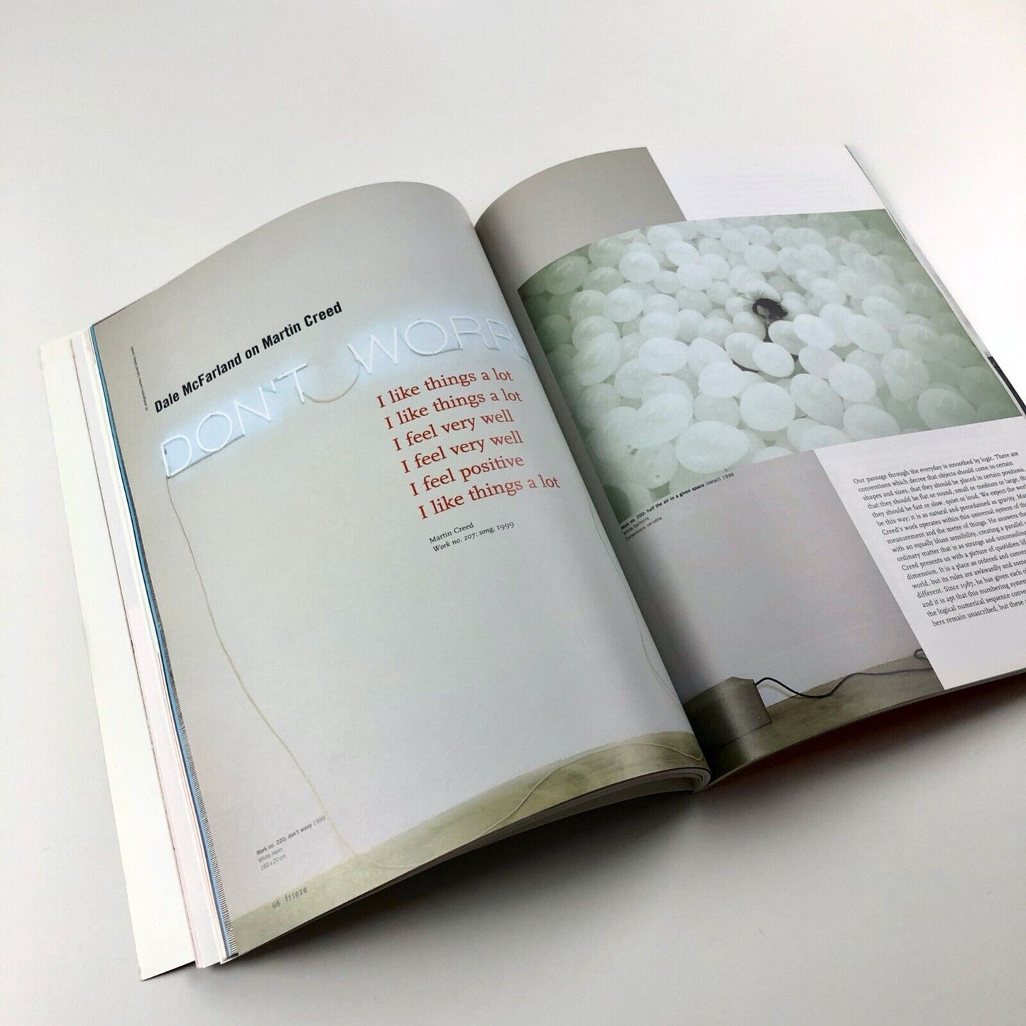 Frieze Contemporary art and culture magazine issue 52 | May 2000
