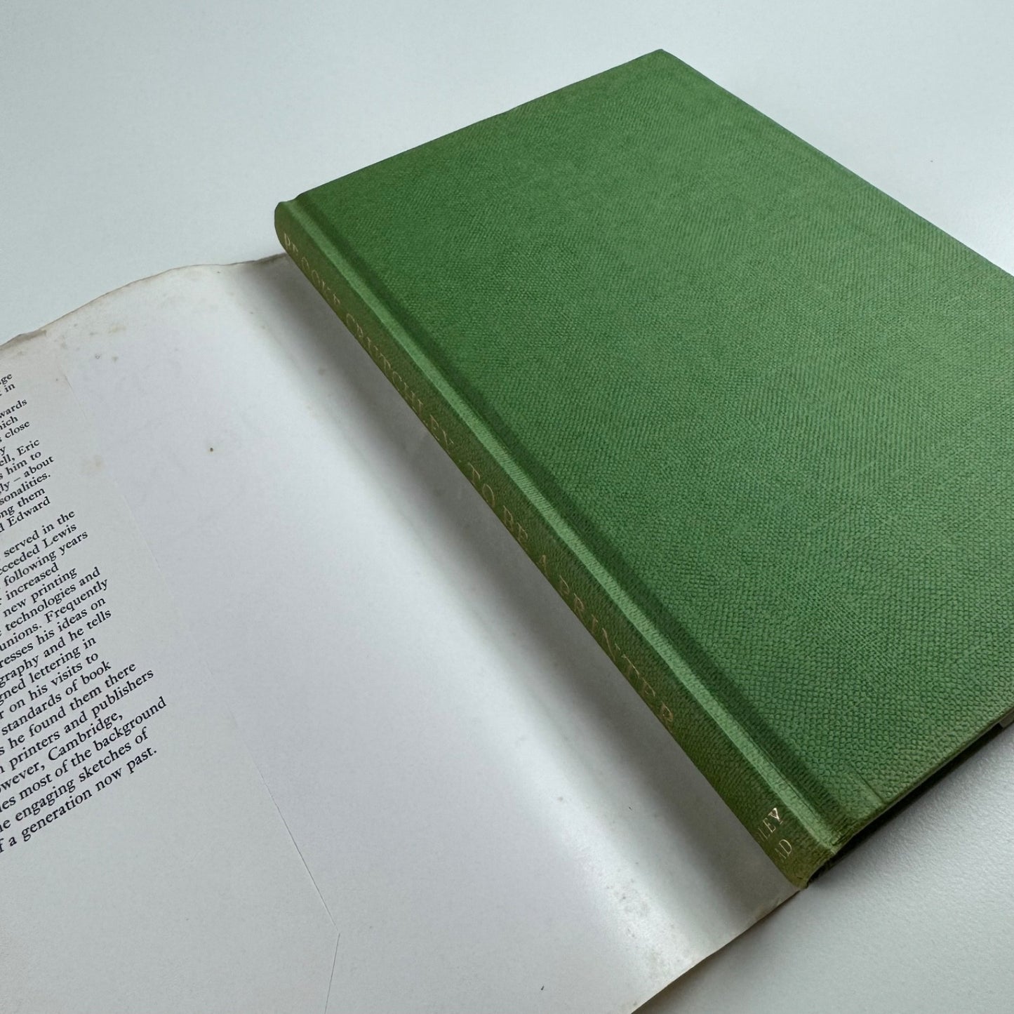 To be a printer by Brooke Crutchley | The Bodley Head, 1980
