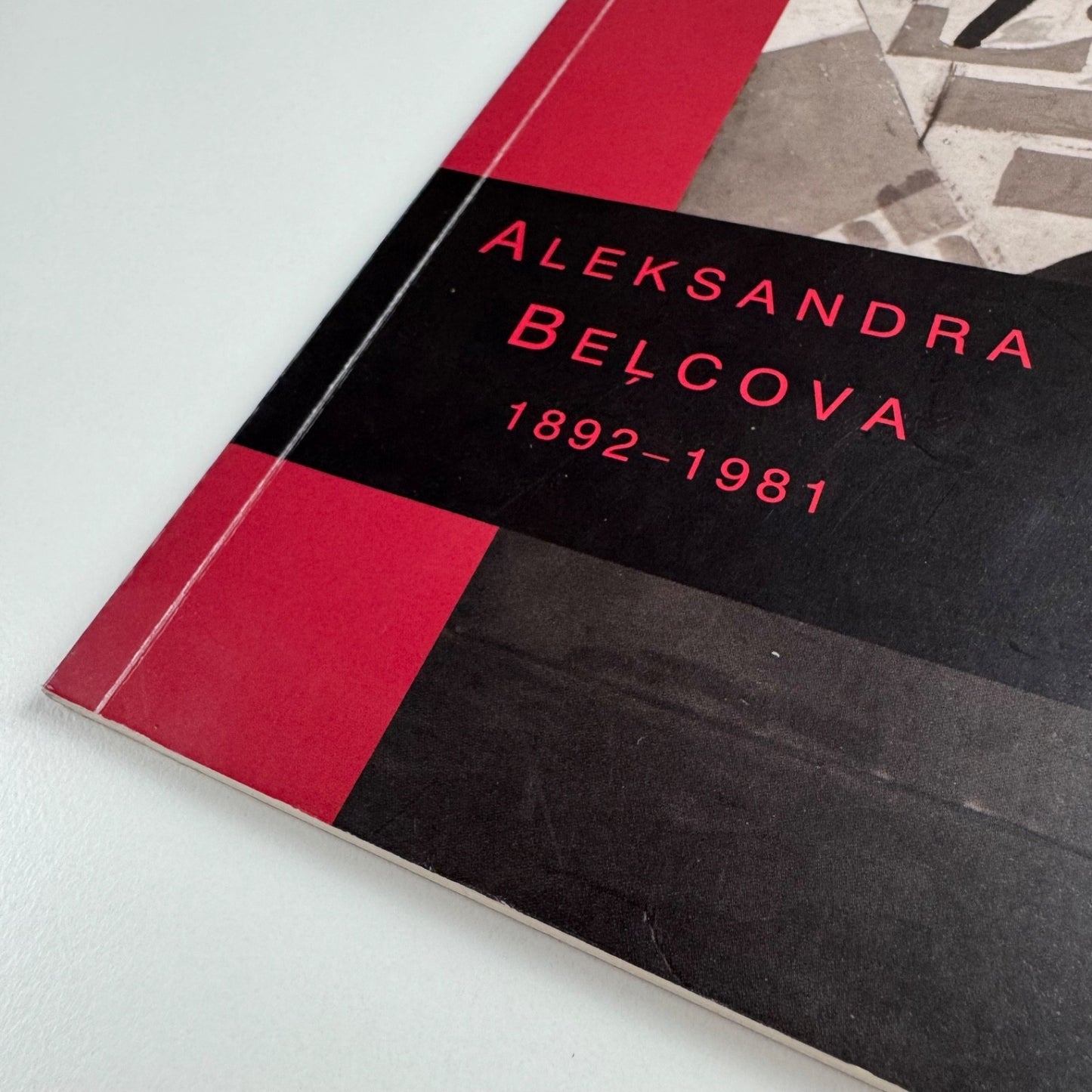 Aleksandra Belcova. 1892-1981 | Rigas Galerija, 2002