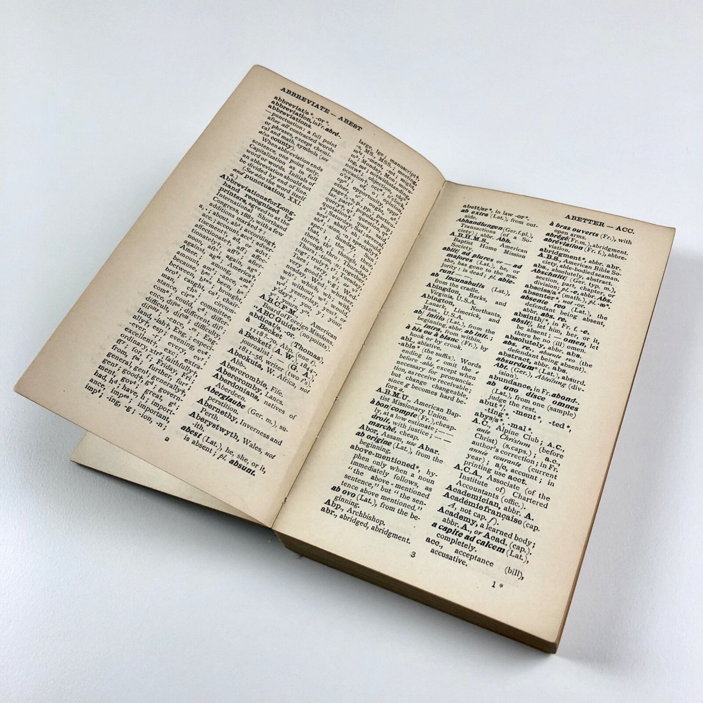 Authors' and Printers' Dictionary by F. Howard Collins | Henry Frowde, 1909