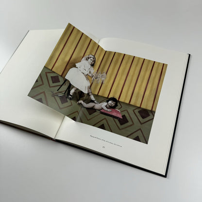 Marianna Gartner – Play Dead | 20.21 Galerie Edition, Kunsthandel Essen exhibition catalogue, 2004
