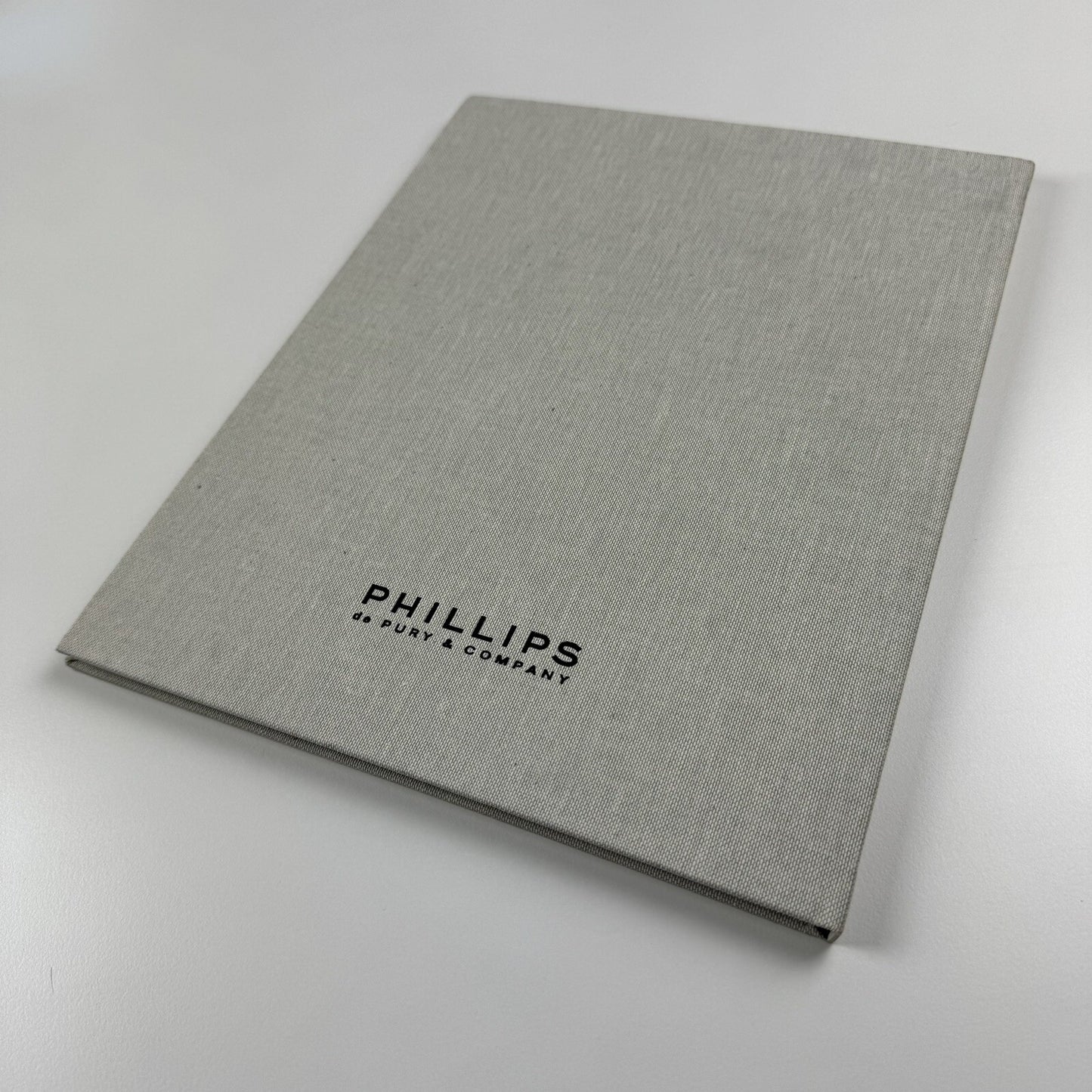 Annie Liebovitz | The Master Set Part 1 | Phillips de Pury exhibition catalogue, 2008