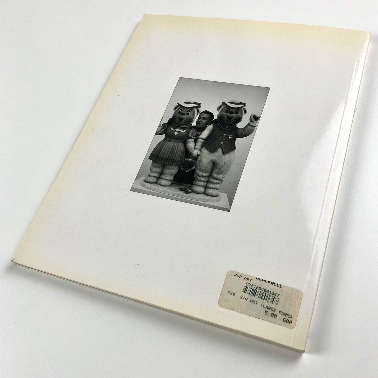 Pop Art. Art and Design Profile | Edited by Andreas C. Papadakis, 1992