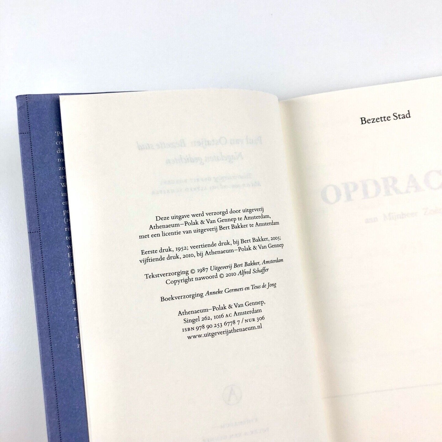 Bezette stad. Nagelaten gedichten [concrete poetry] by Paul van Ostaijen, 2010