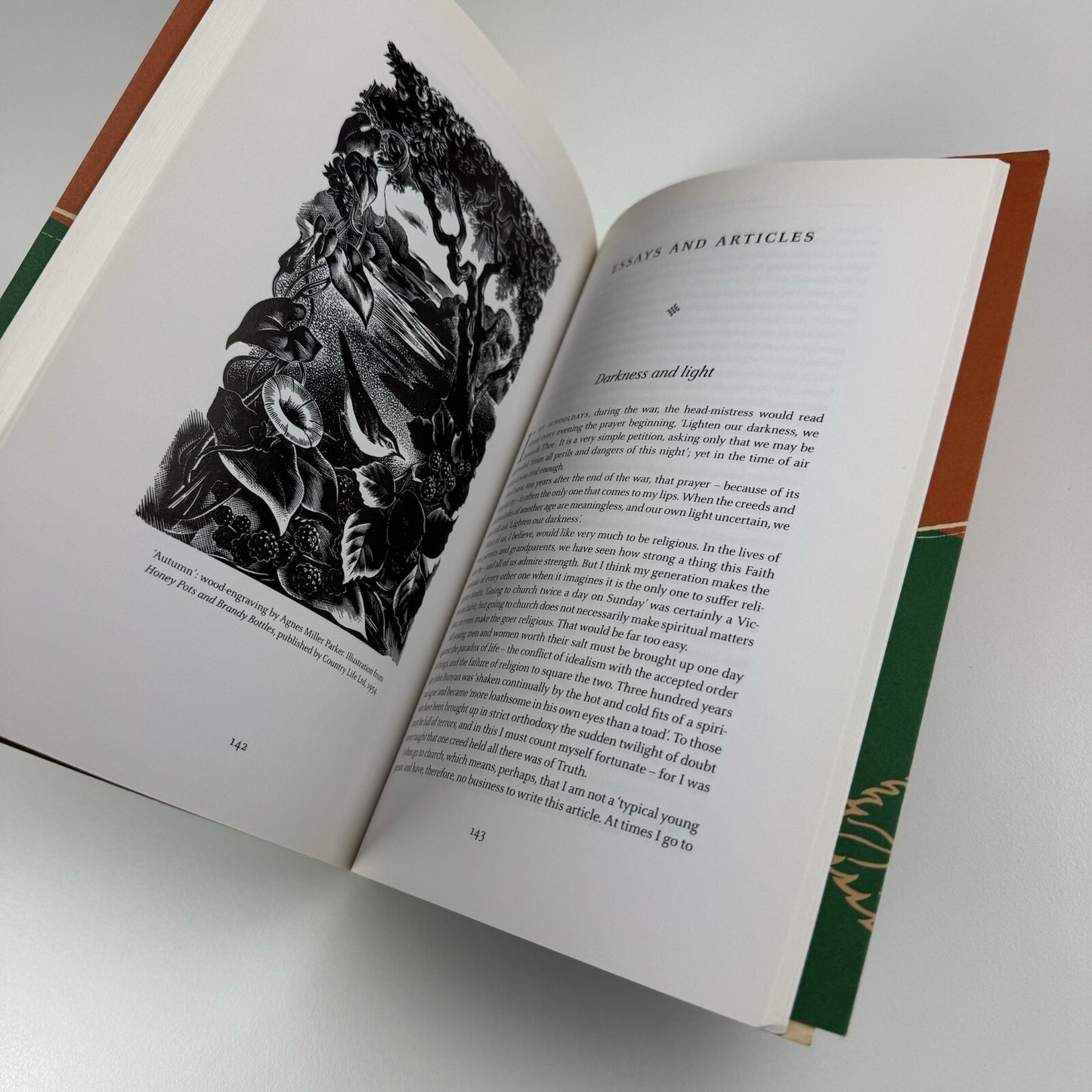 A Companionable Talent – Stories, Essays and Recollections by Eiluned Lewis | The Finchcocks Press, 1996