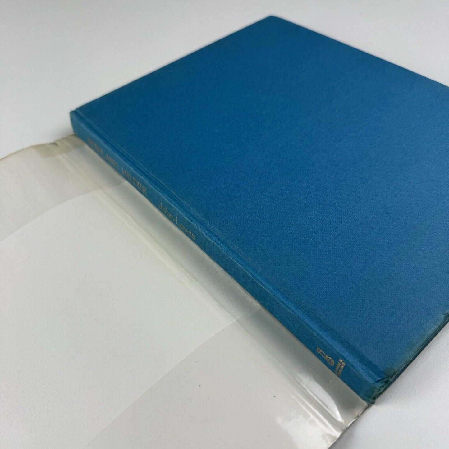 Rowland Hilder. Painter and Illustrator by John Lewis | Barrie & Jenkins, 1978