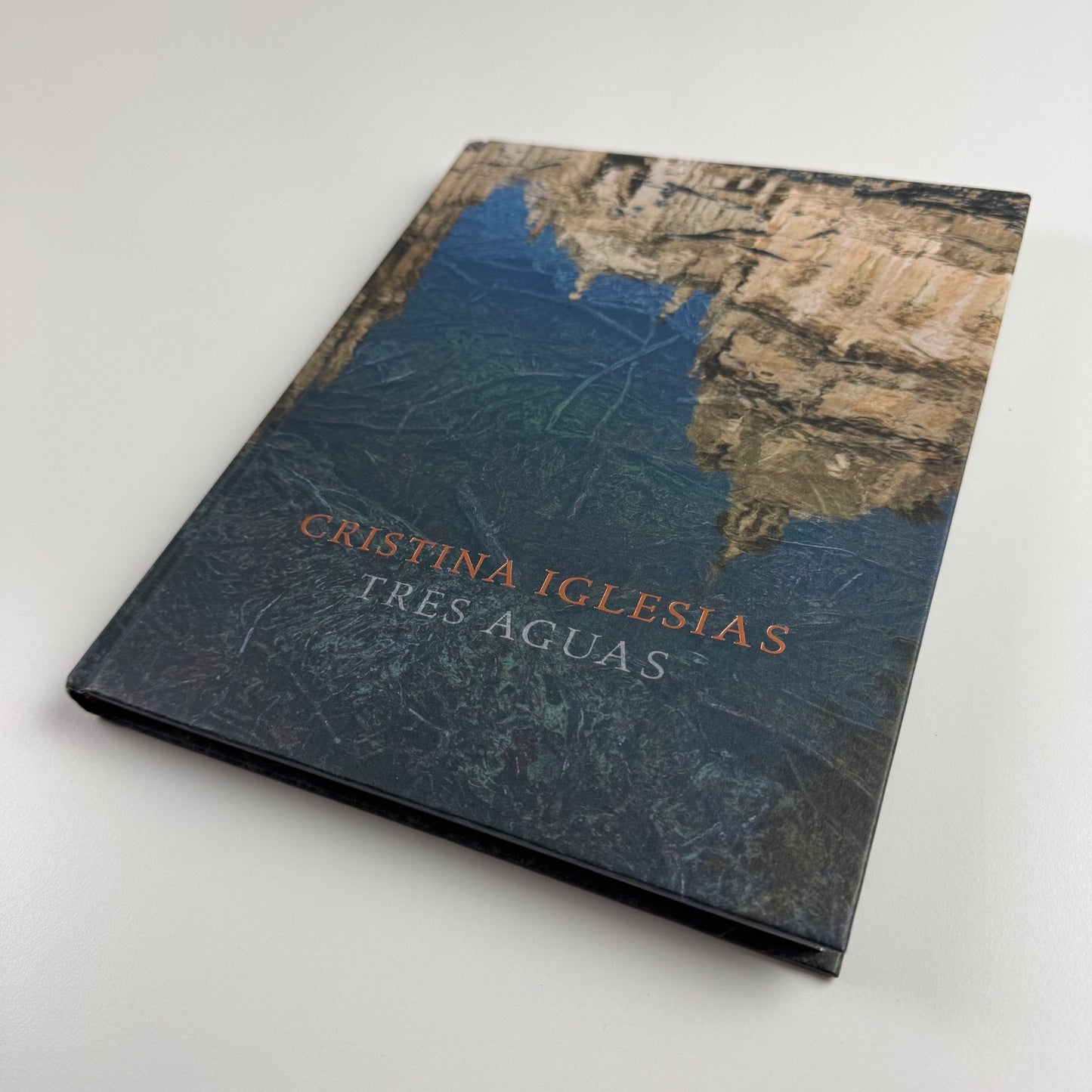 Cristina Iglesias. Tres Aguas | Edited by James Kingwood. Artangel, 2015 signed