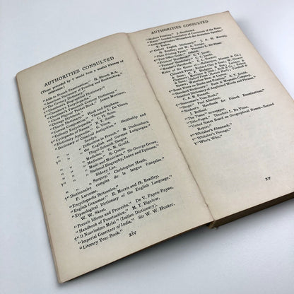 Authors' and Printers' Dictionary by F. Howard Collins | Henry Frowde, 1909