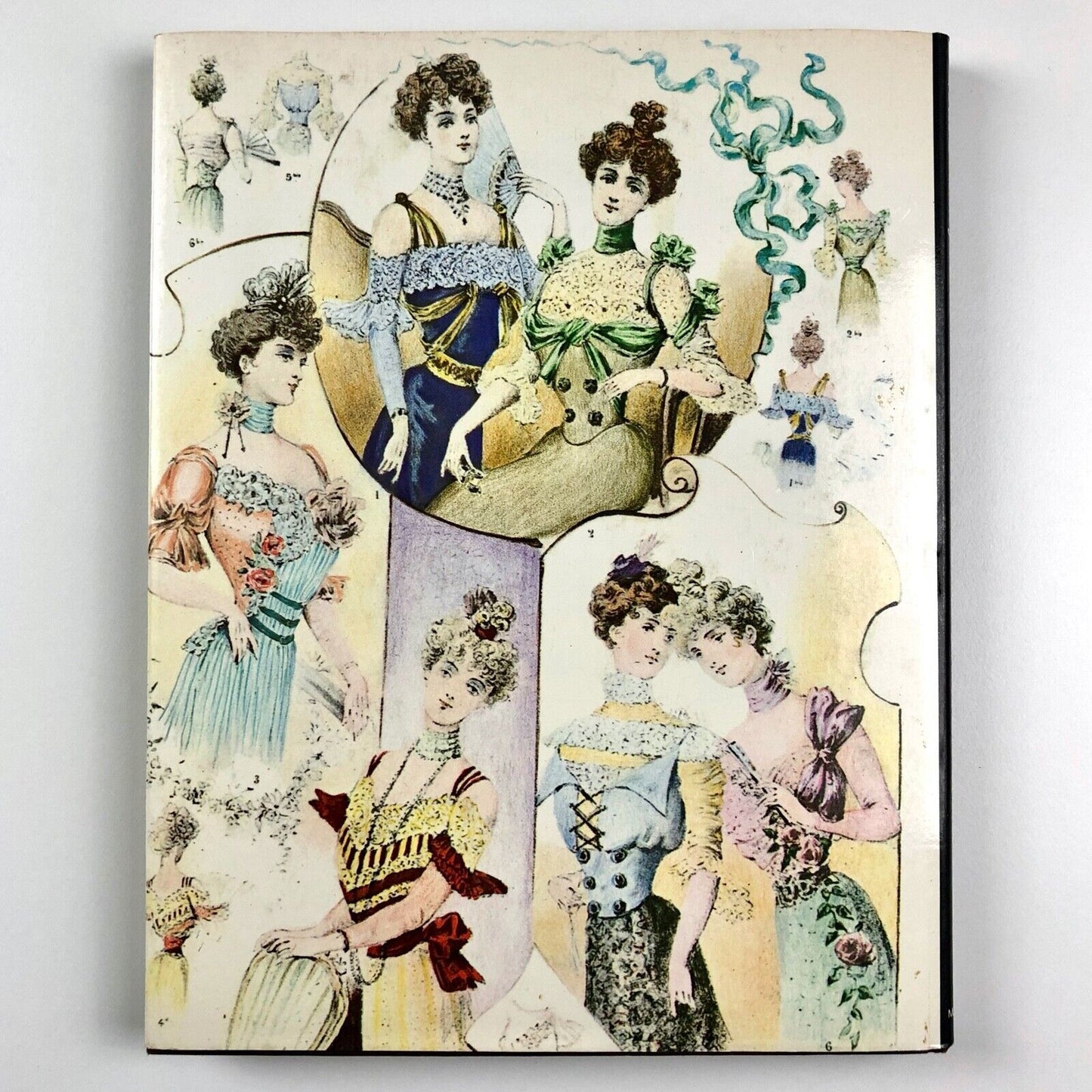 20th Century Fashion: A Scrapbook - 1900 to Today | Ernestine Carter, 1975 | ex-libris Michael Stennett