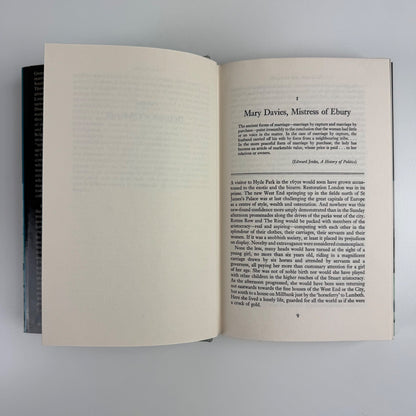 Landlords to London. The story of a capital and its growth by Simon Jenkins 1975