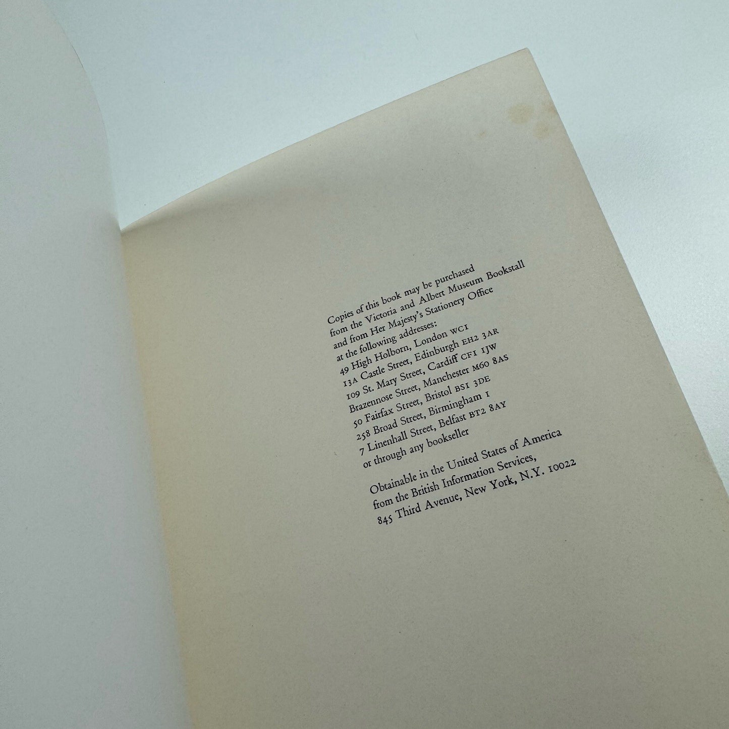 Fine Illustrations in Western European Printed Books by T.M. MacRobert | V&A, 1969
