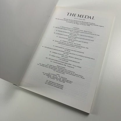 The Medal. British Art Medal Society BAMS journal. Issue No. 33, Autumn 1998