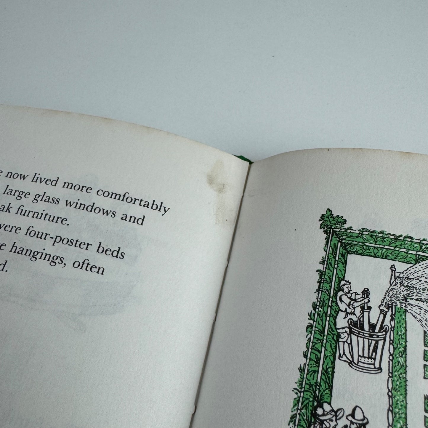They lived like this in Shakespeare's England Marie Neurath Isotype Institute 1971 reprint