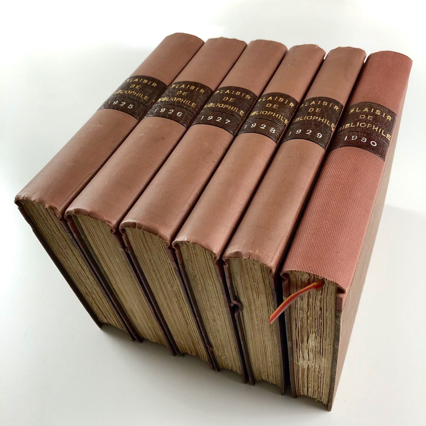 Plaisir de Bibliophile. Gazette trimestrielle des amateurs de livres modernes | 1925-1930 – 24 issues bound in six volumes