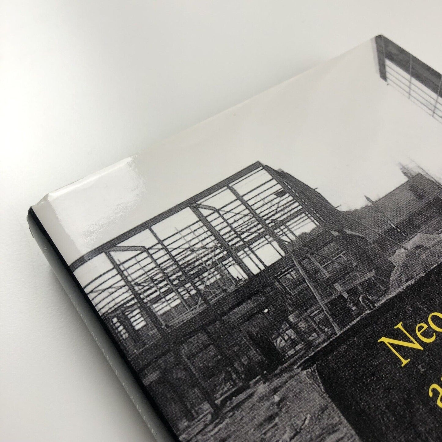 Neo-avant-garde and Postmodern. Postwar Architecture in Britain and Beyond | Edited by Mark Crimson and Claire Zimmerman | Studies in British Art 21 | Yale University Press, 2010
