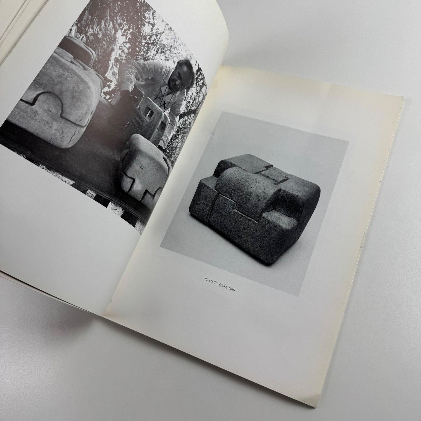 Chillida Galerie Lelong 1990s catalogue preface Yves Bonnefoy
