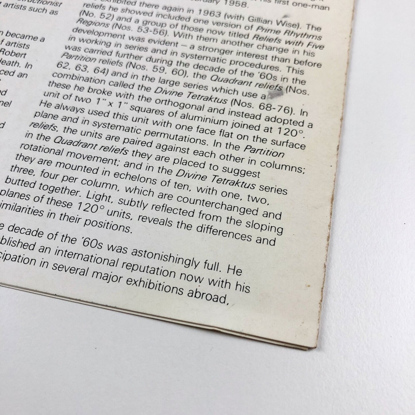 Anthony Hill. A retrospective exhibition – Hayward Gallery folded leaflet, 1983