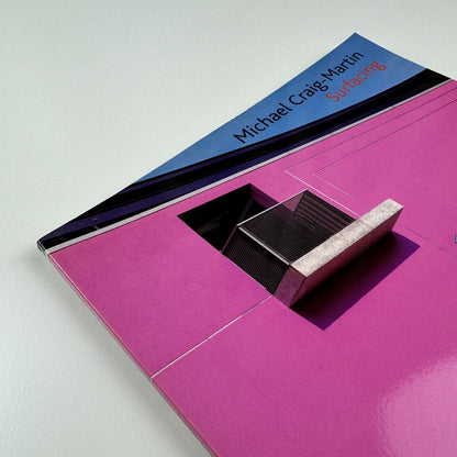 Michael Craig-Martin. Surfacing | Milton Keynes Gallery, 2004