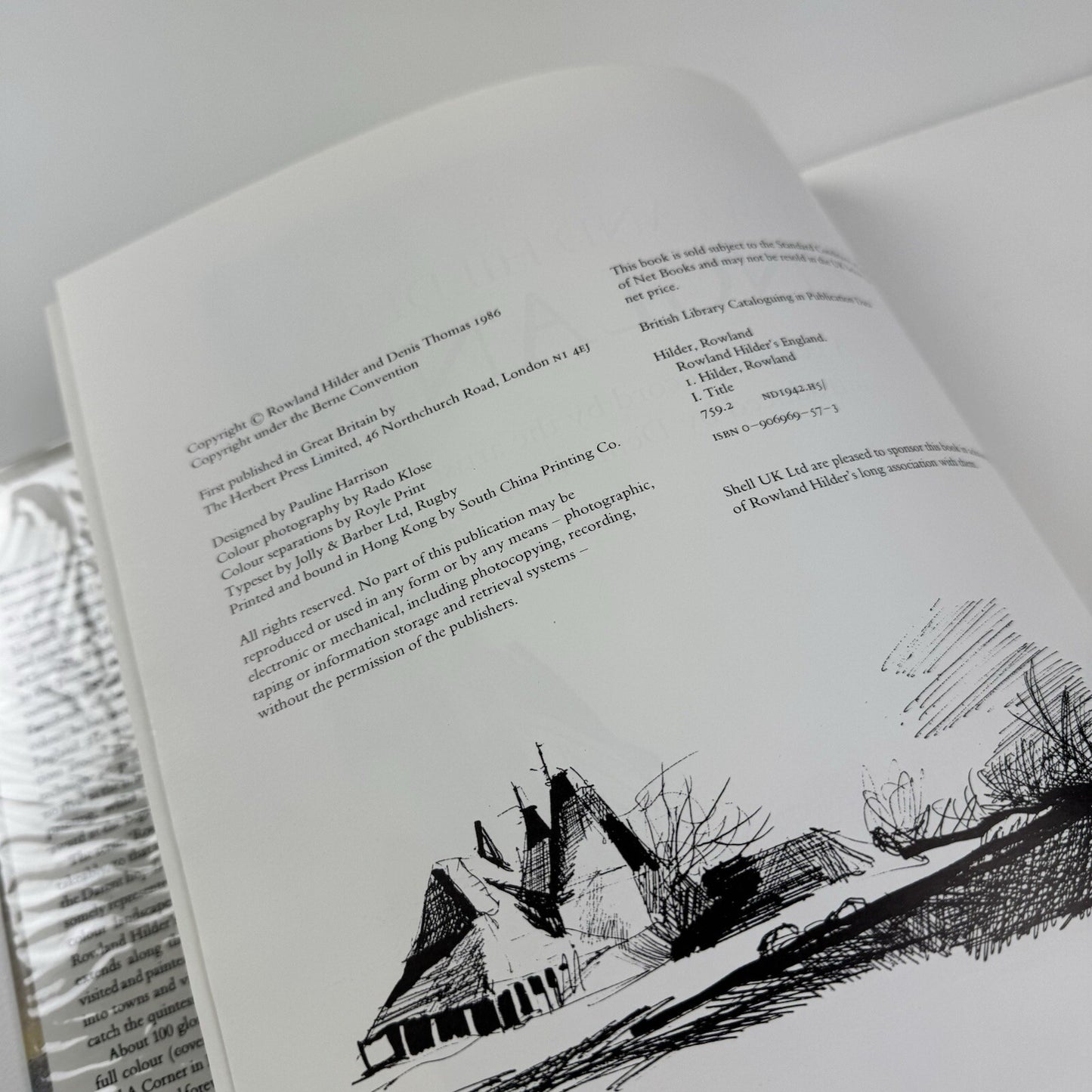 Rowland Hilder's England introduced by Denis Thomas | The Herbert Press, 1986