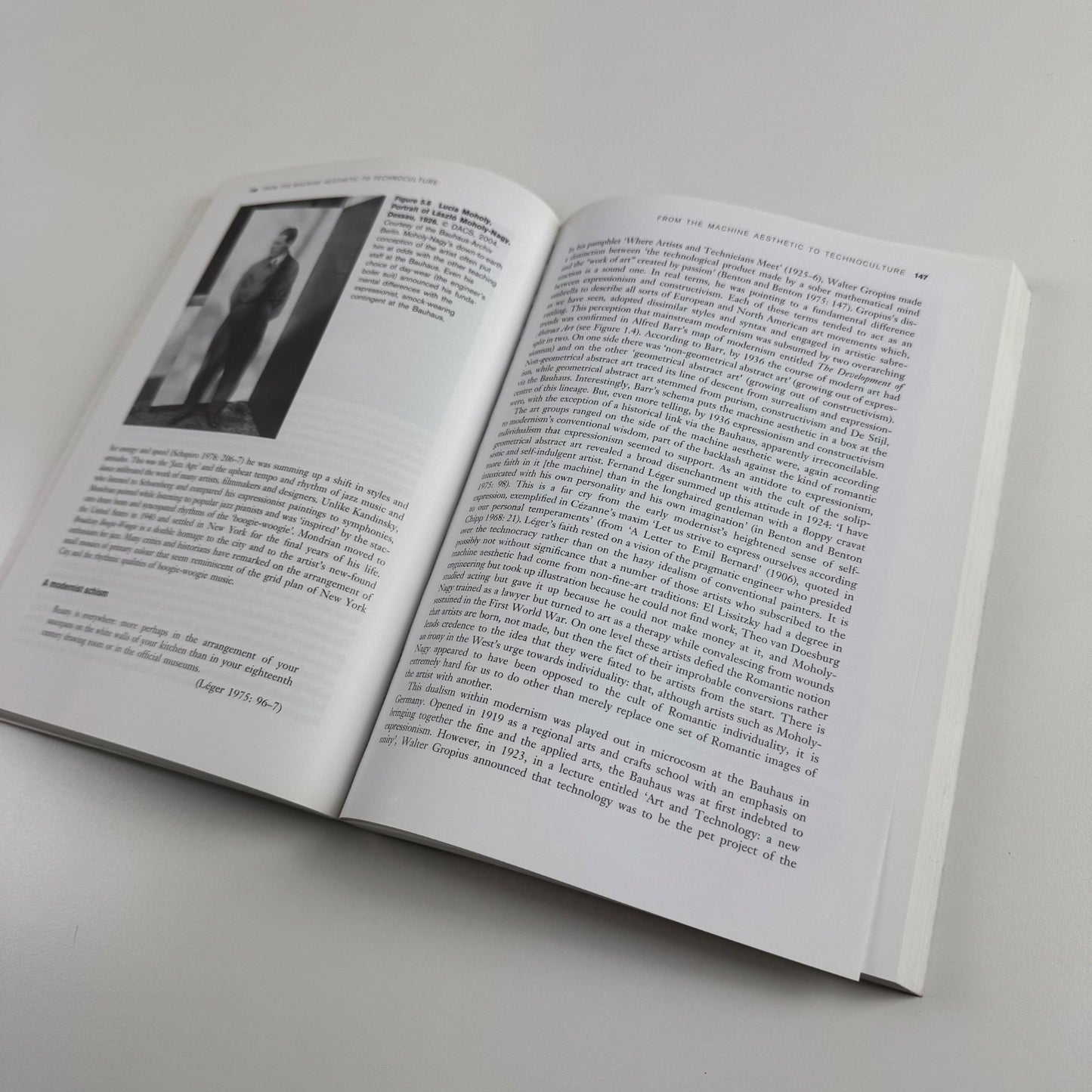 Modern Art: A Critical Introduction 2nd ed by Pam Meecham & Julie Sheldon Routledge 2005