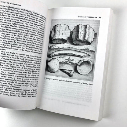 The Trophies of Time: English Antiquarians of The Seventeenth Century by Graham Parry | Oxford University Press, 2007