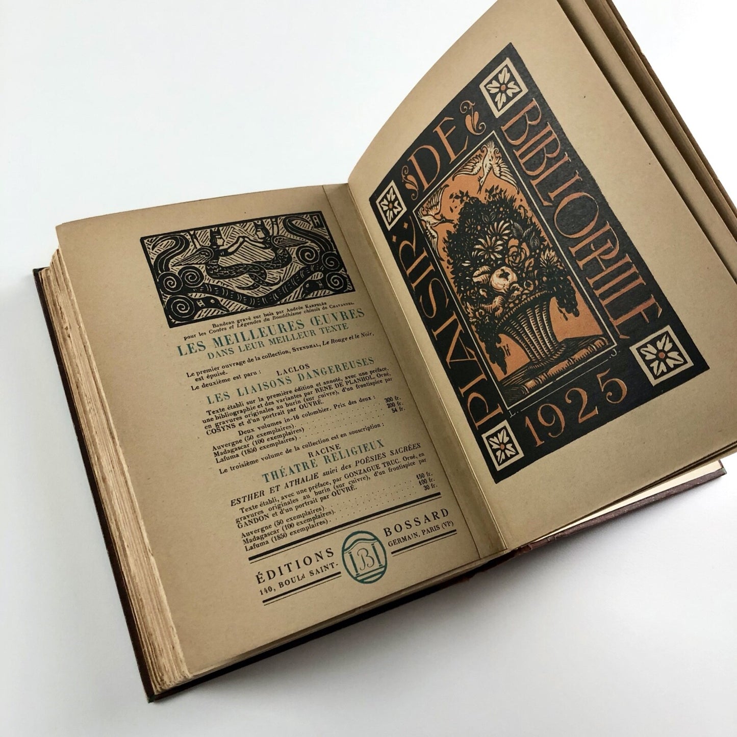 Plaisir de Bibliophile. Gazette trimestrielle des amateurs de livres modernes | 1925-1930 – 24 issues bound in six volumes
