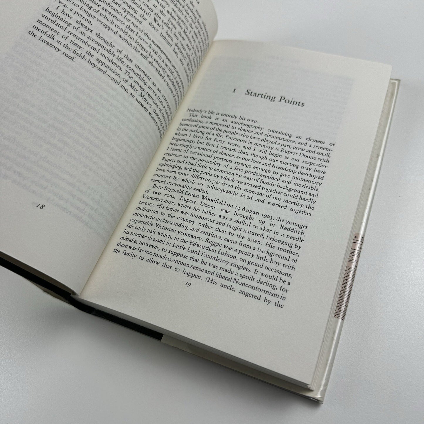 Robert Medley. Drawn from the Life: A memoir | Faber & Faber, 1983 1st edition