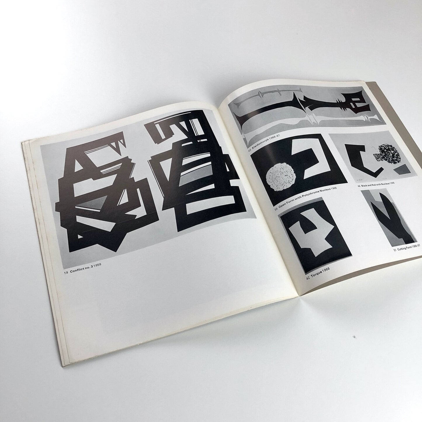 Merlyn Evans – Events and abstractions | Marlborough Fine Art, 1968 | Design by Gordon House