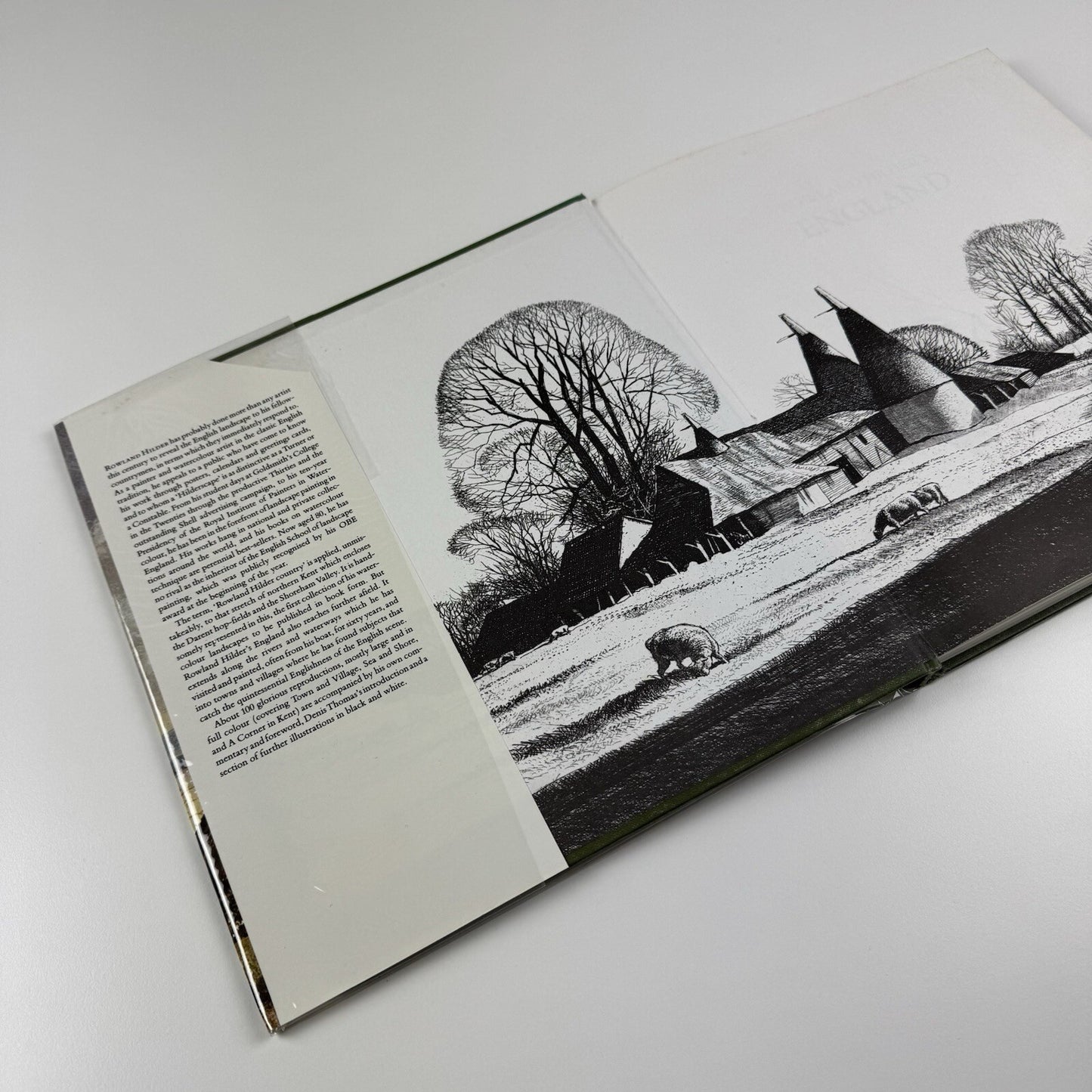 Rowland Hilder's England introduced by Denis Thomas | The Herbert Press, 1986