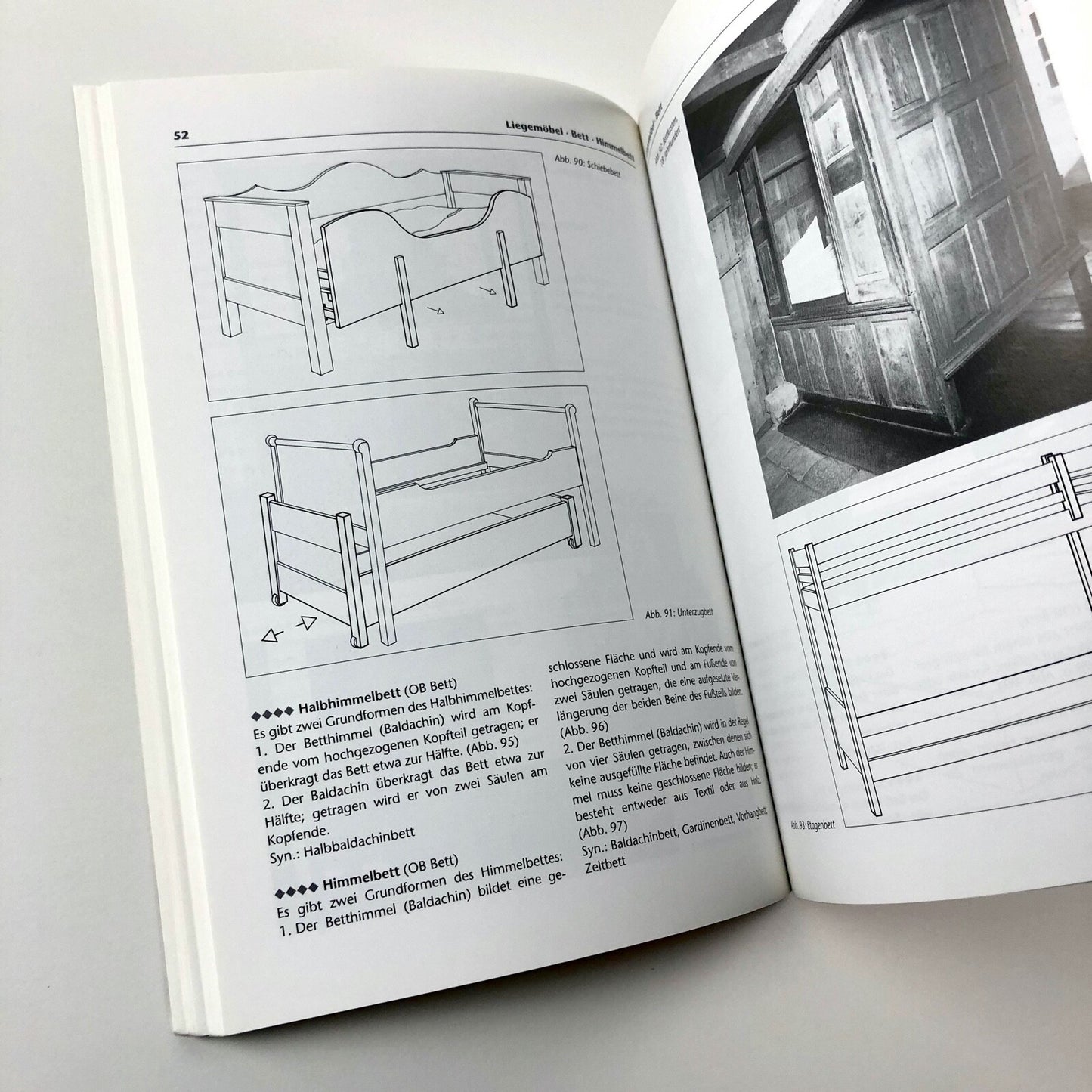 Möbel Eine Typologie für Museen und Sammlungen Museums Bausteine, 2005 | Furniture / Möbel
