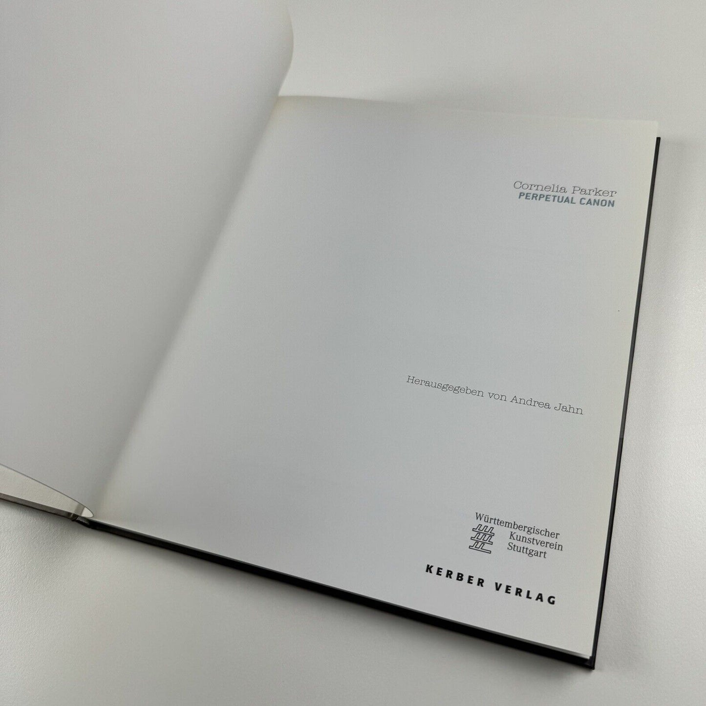 Cornelia Parker. Perpetual Canon. Cornelia Parker interviewed by Andrea Jahn | Kerber, 2004