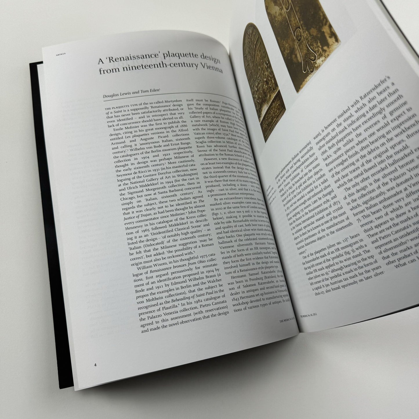 The Medal. British Art Medal Society BAMS journal. Issue No. 60, Spring 2012