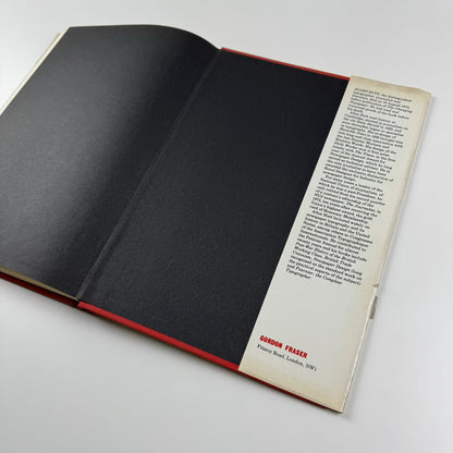 The Changing Newspaper – Typographic trends in Britain and America | Allen Hutt | Gordon Fraser, 1973