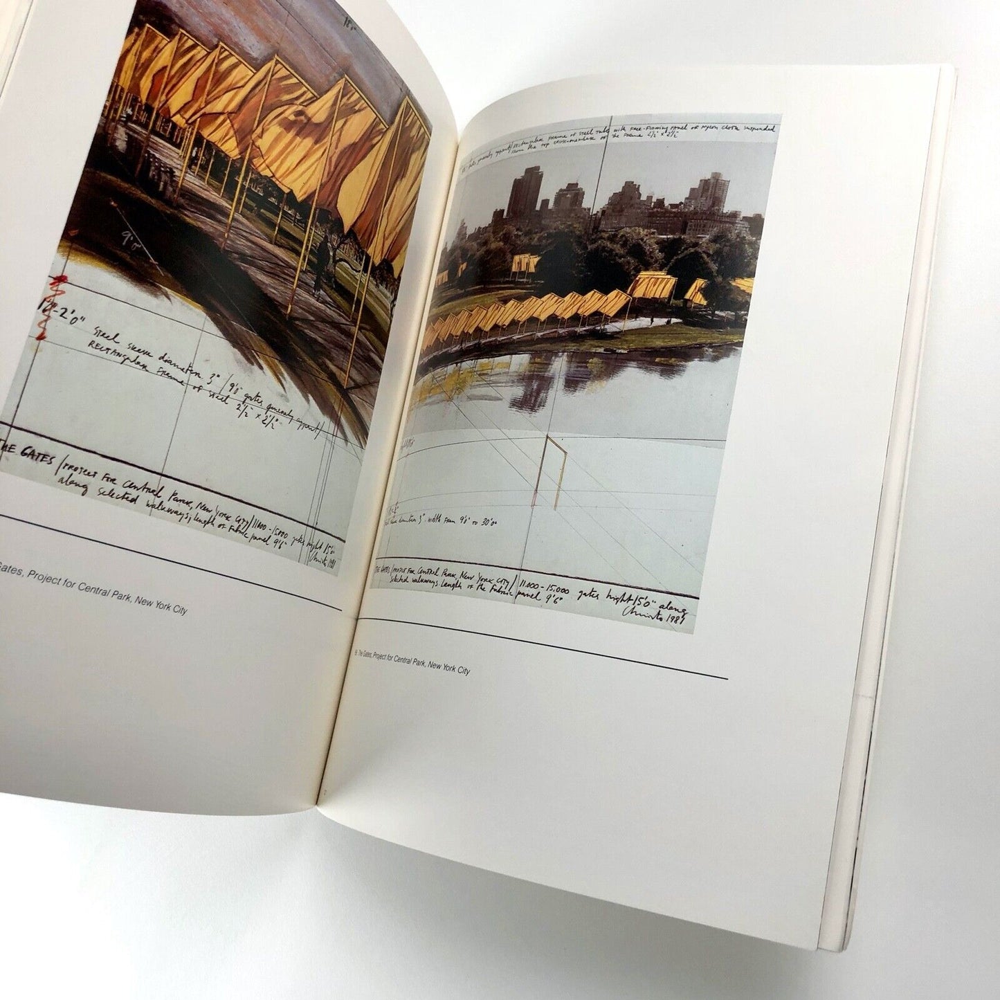 Christo. The Rothschild Bank – La Jolla Museum of Contemporary Art catalogue, 1982