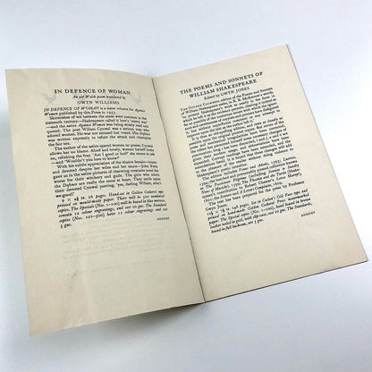 Cockerels in Review for 1960 | Golden Cockerel Press pamphlet