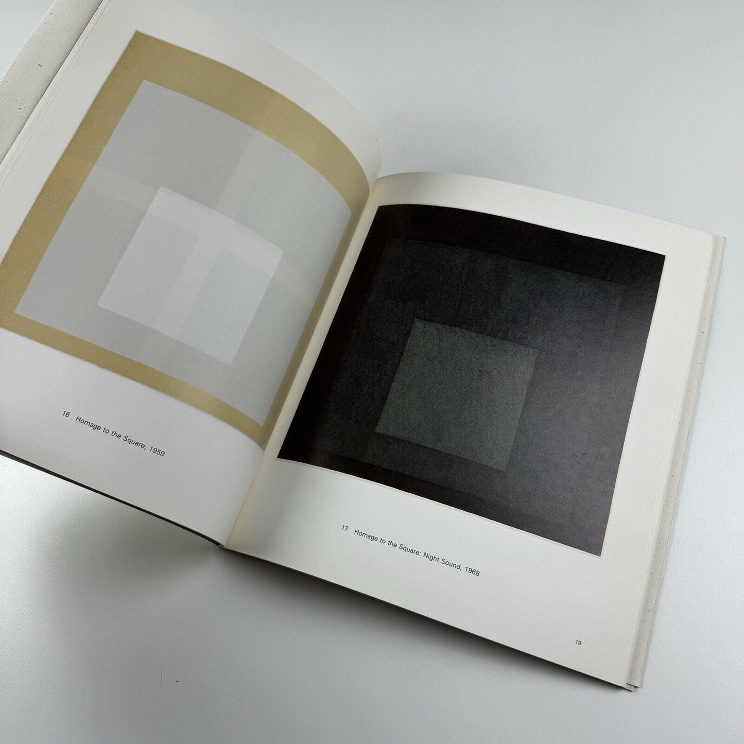 Josef Albers – Homages to the Square and Structural Constellations | Waddington Galleries catalogue booklet, 1996