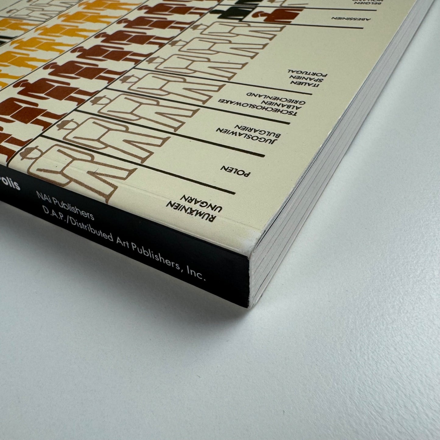 Otto Neurath. The Language of the Global Polis Nader Vossoughian NAi 2007