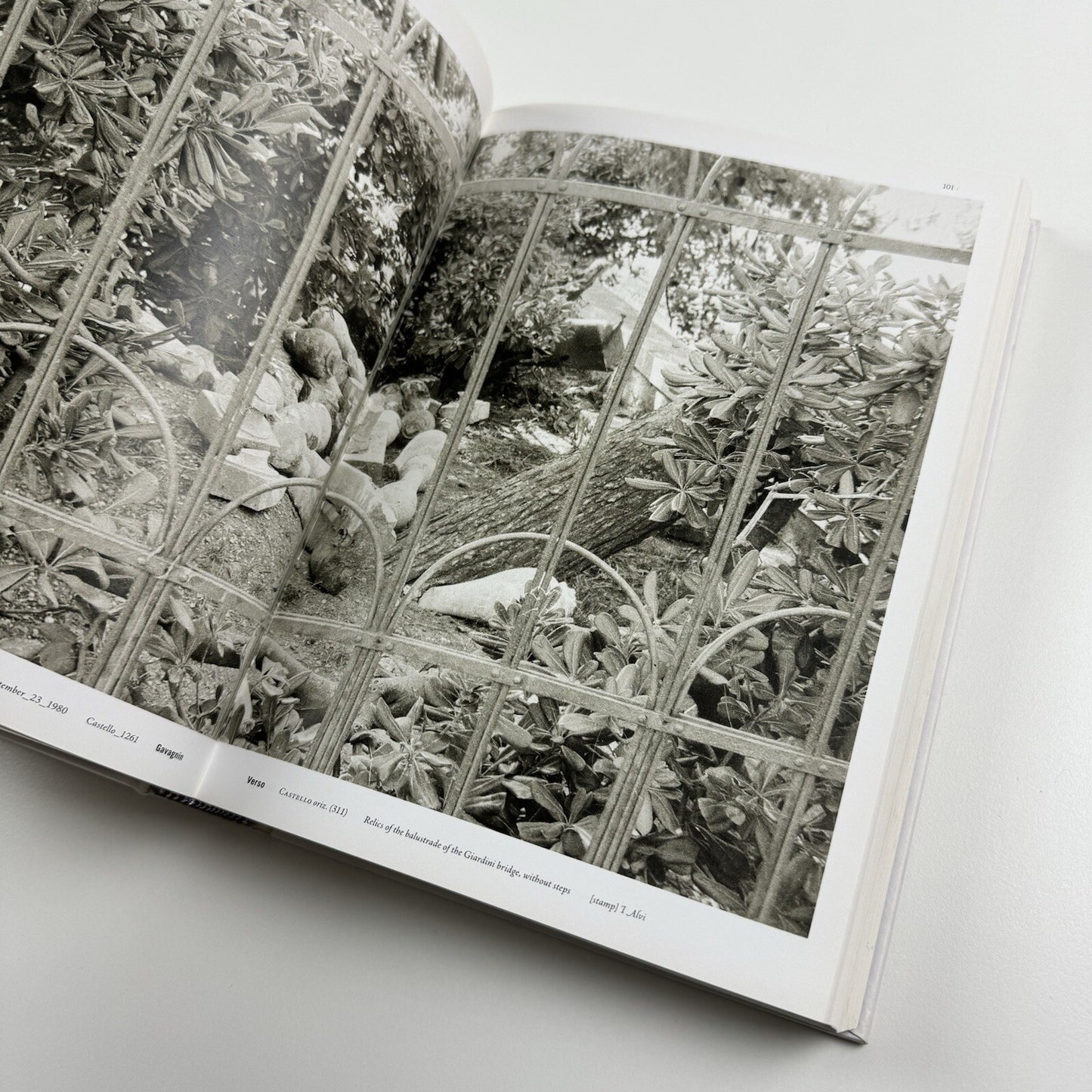 Done.Book. Picturing the City of Society by Wolfgang Scheppe 2010