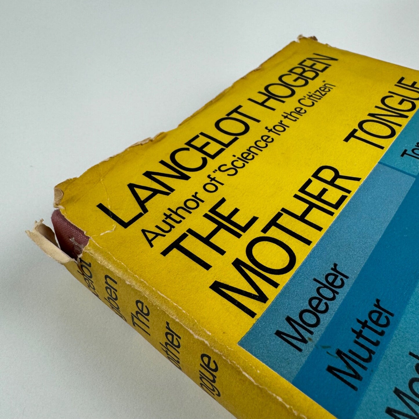 The Mother Tongue in quiz and colour by Lancelot Hogben | Secker & Warburg, 1964
