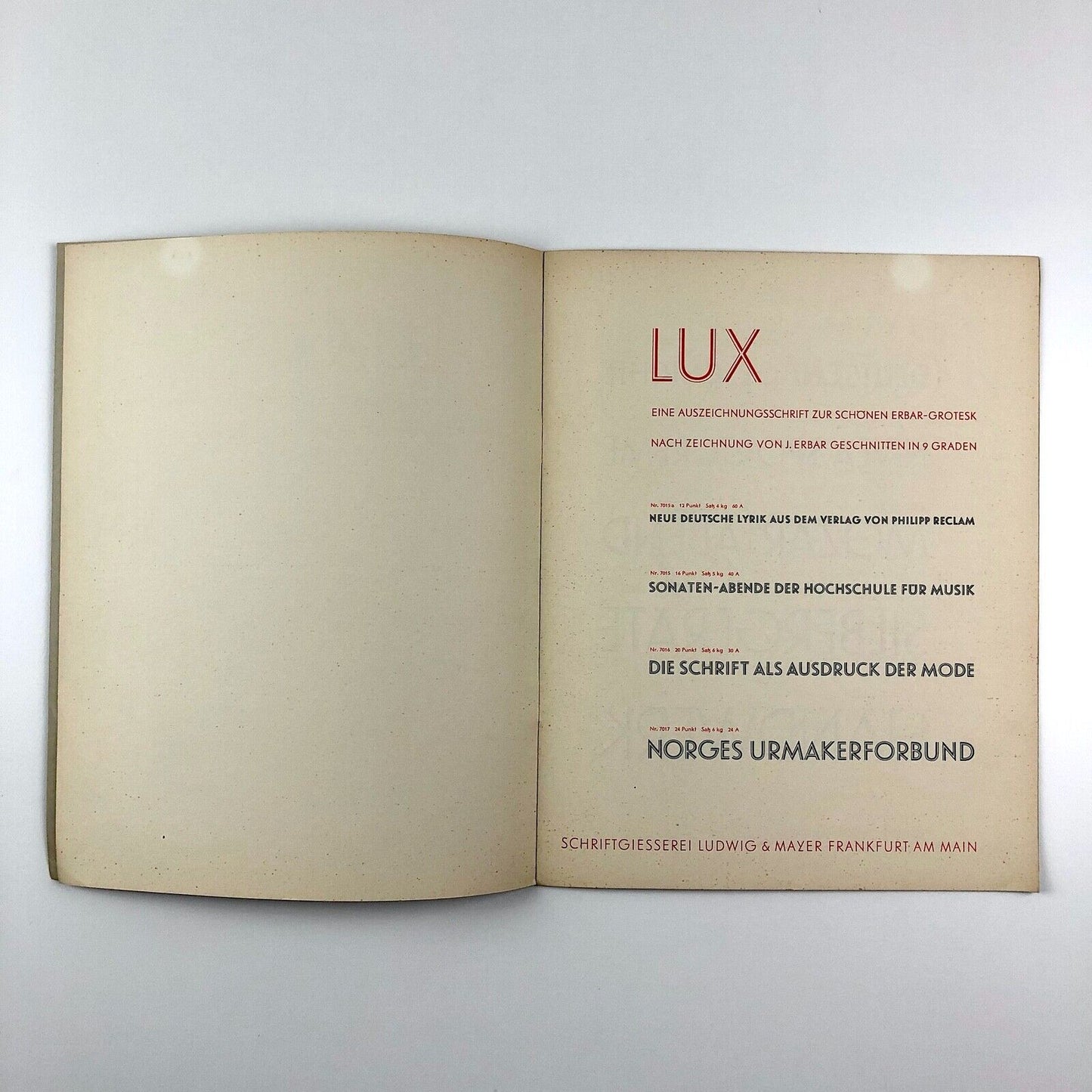 LUX – Zur Schönen [Jacob] Erbar-Grotesk | Type specimen | Ludwig & Mayer 1930s?