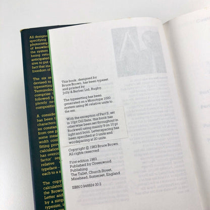 Browns Index to photocomposition, typography | written and compiled by Bruce Brown edited by Stanley Greenwood | Greenwood Publishing, 1983